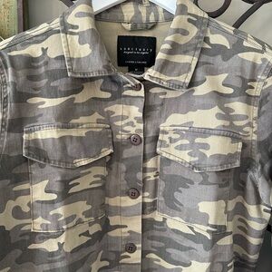 ☀️ SANCTUARY Camouflage Utility Button-Up Jacket